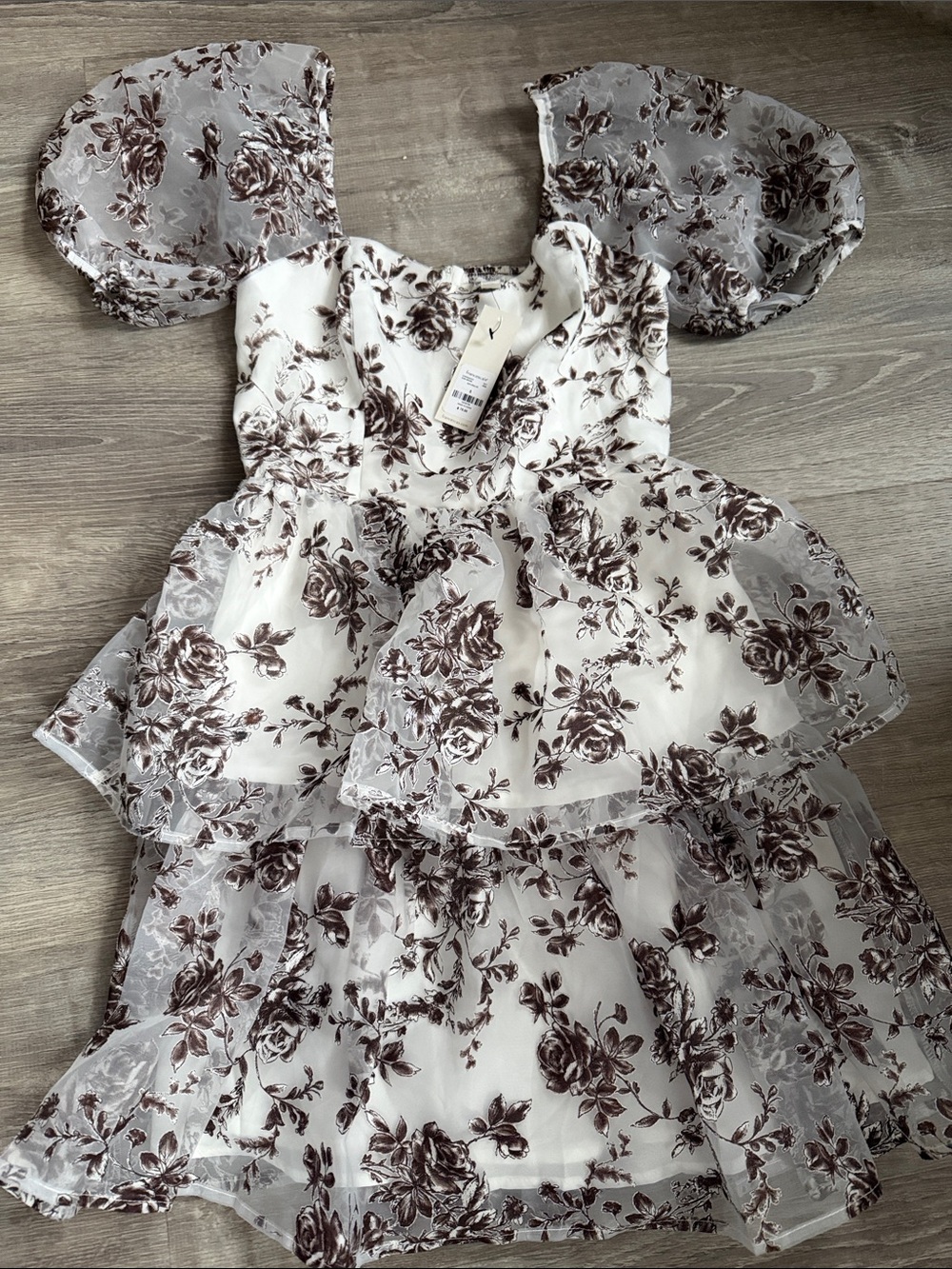 Francesca’s White Floral Tiered Ruffle Dress with Puff Sleeves